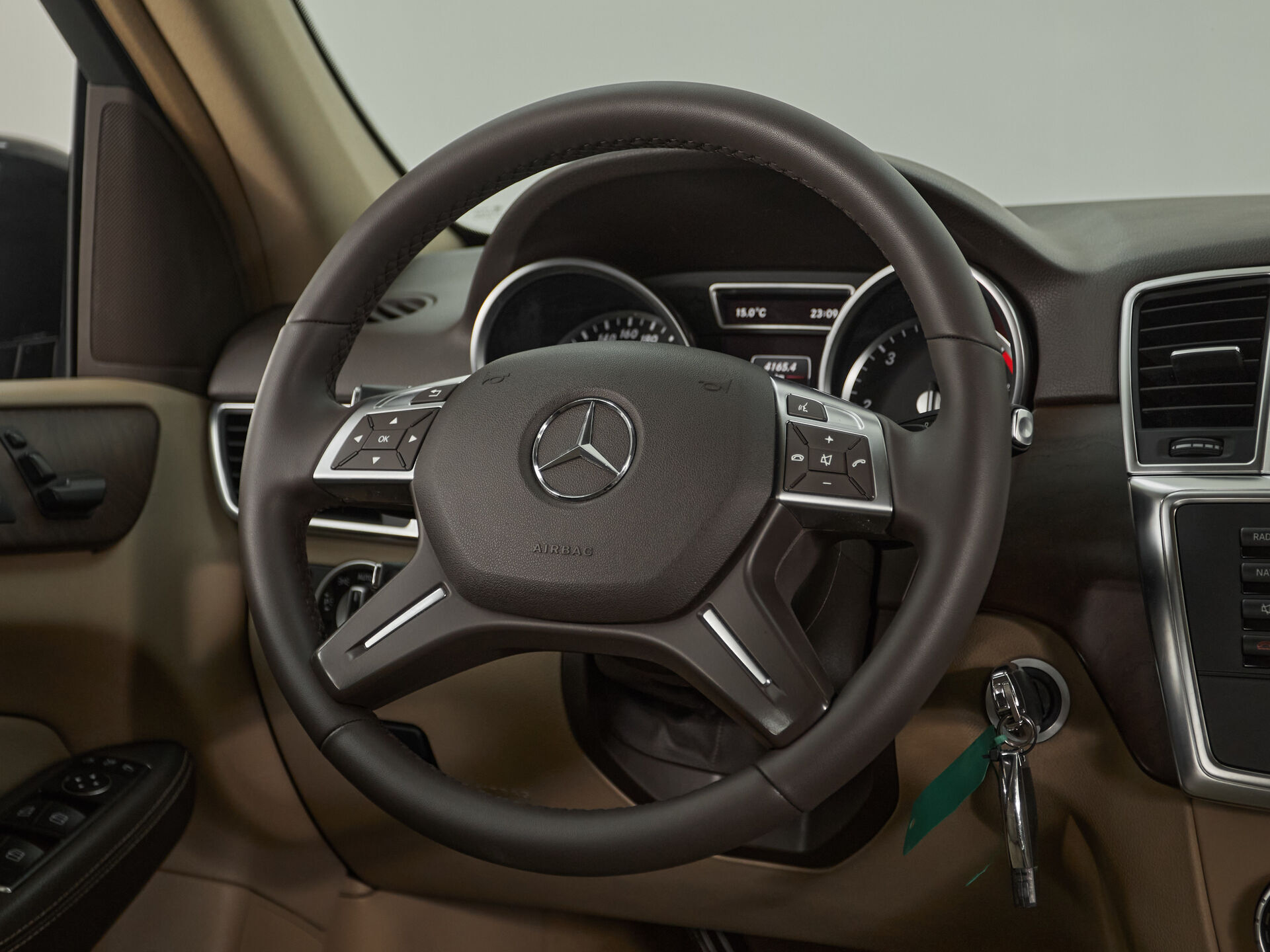 Mercedes benz M-Класс