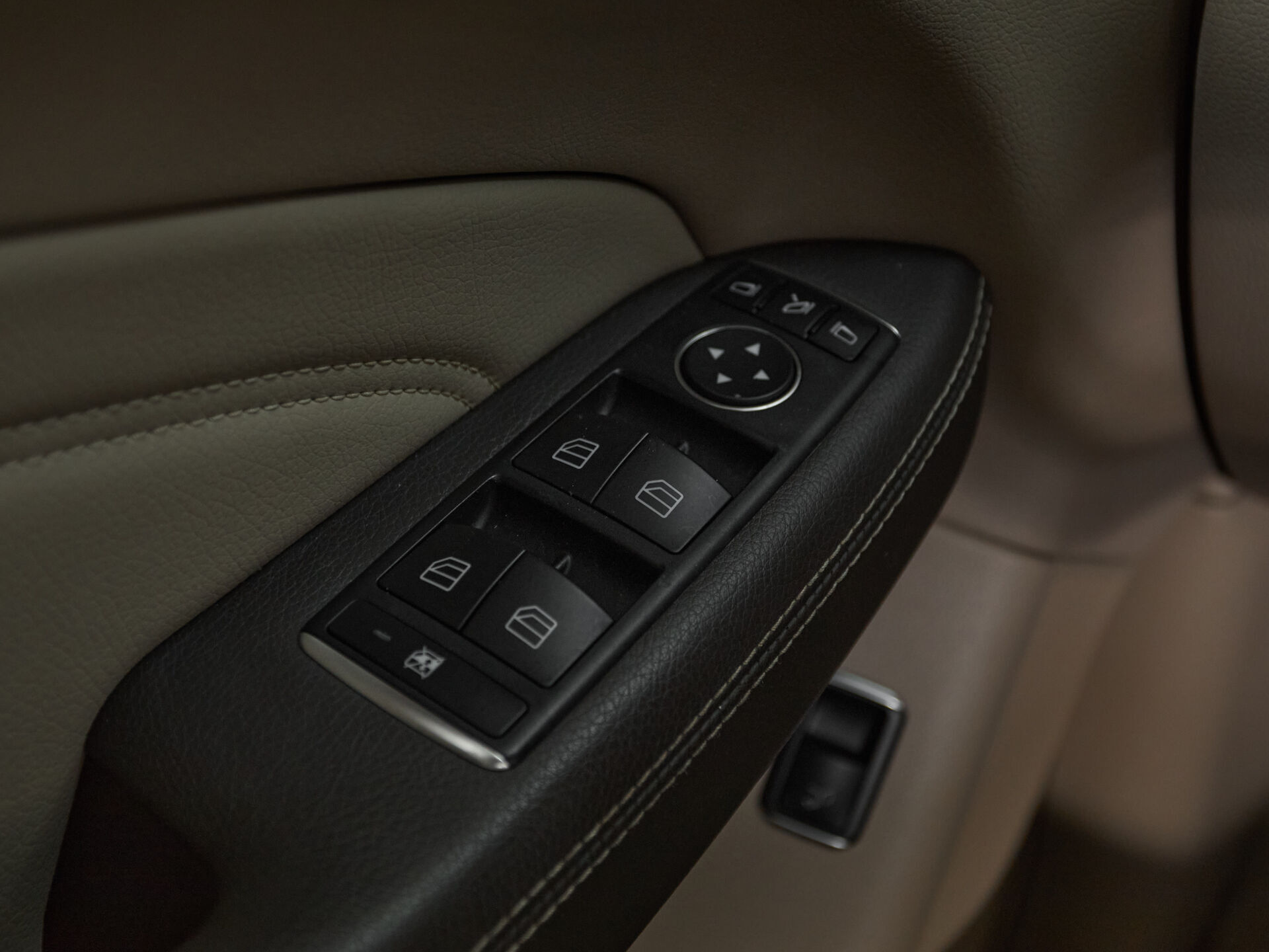 Mercedes benz M-Класс