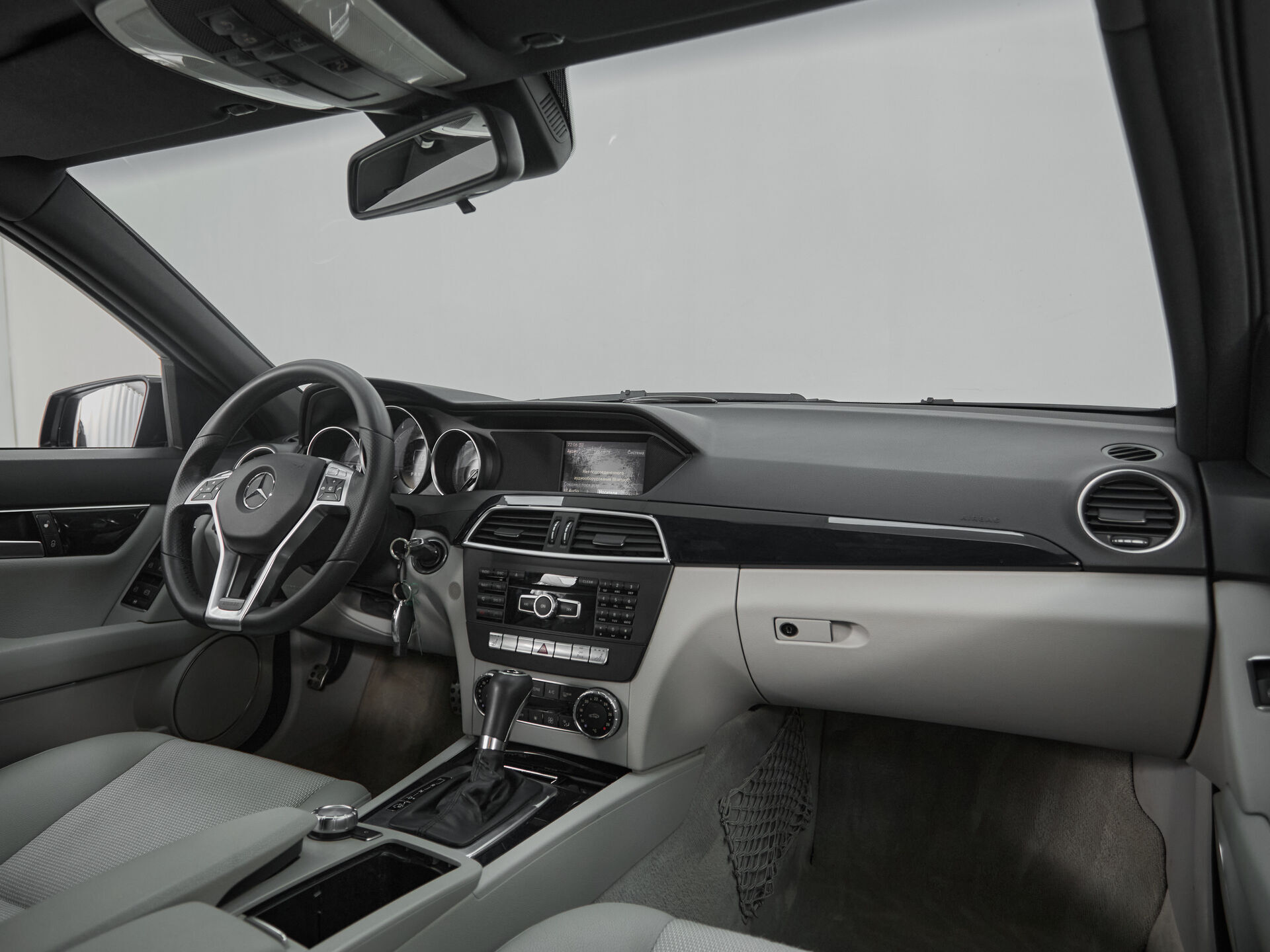 Mercedes benz C-Класс