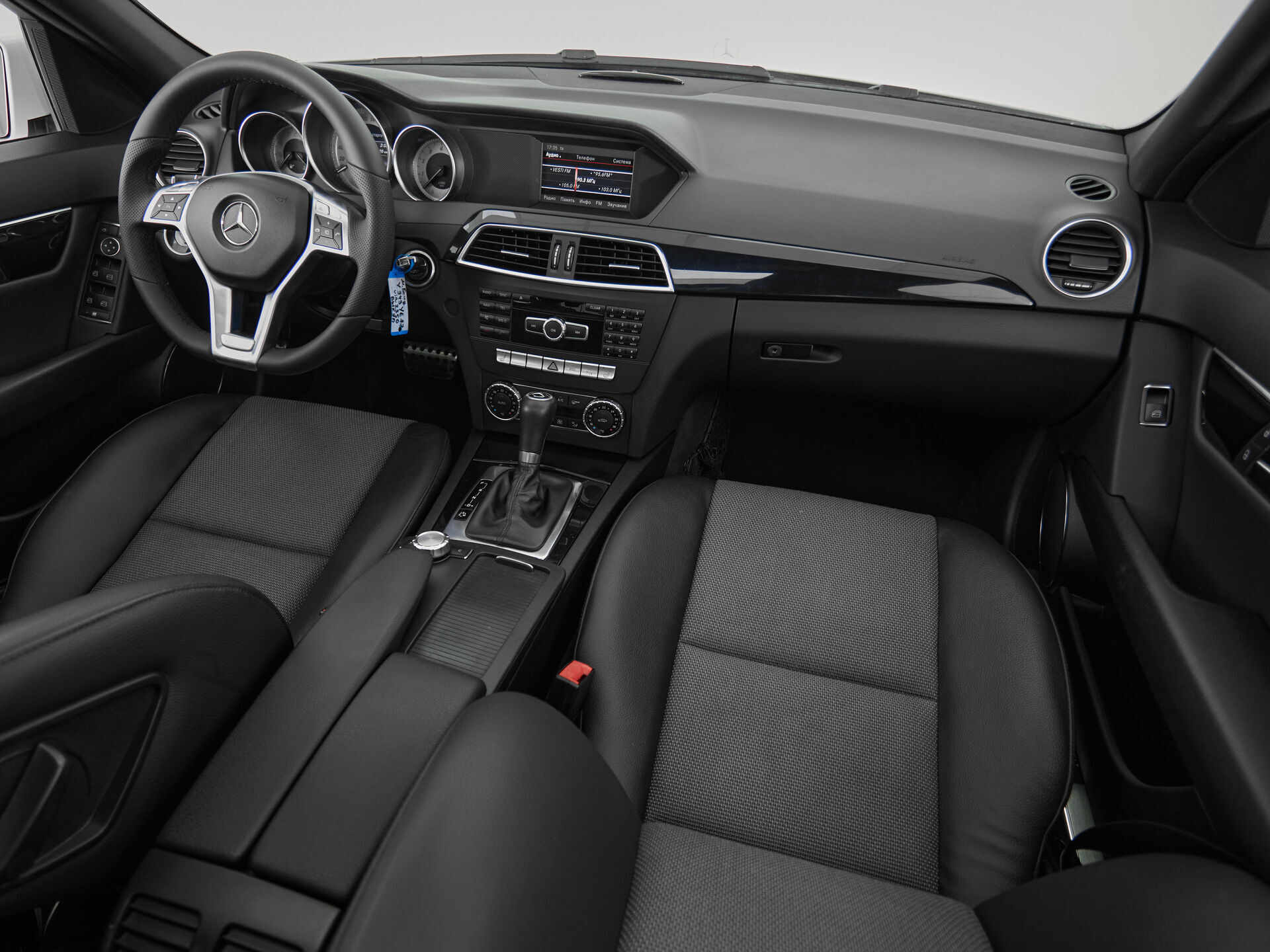 Mercedes benz C-Класс