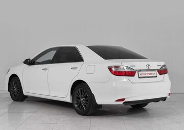 Toyota Camry Вид 4