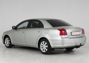 Toyota Avensis Вид 4