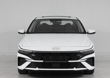 Hyundai Elantra Вид 2