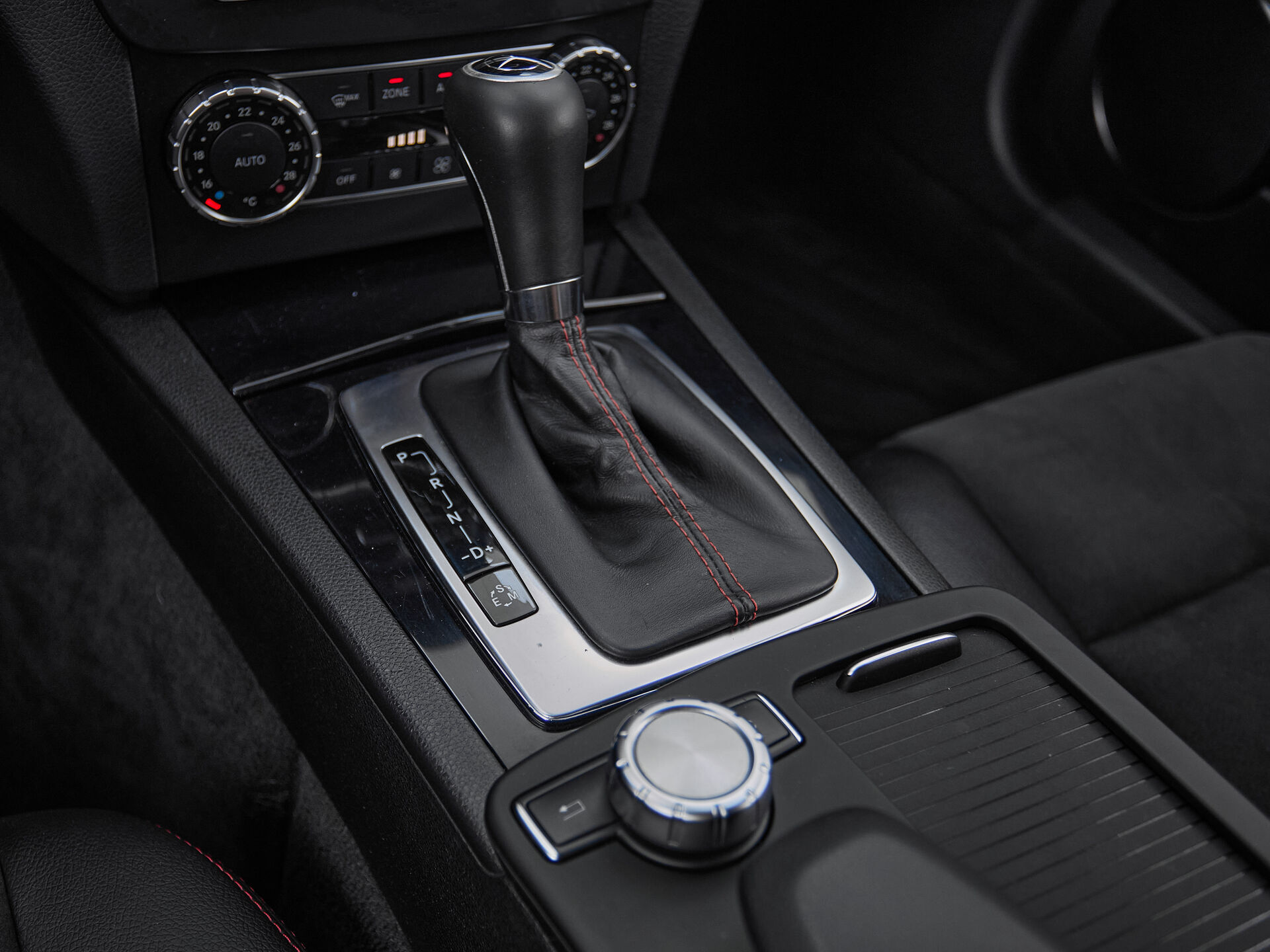 Mercedes benz C-Класс