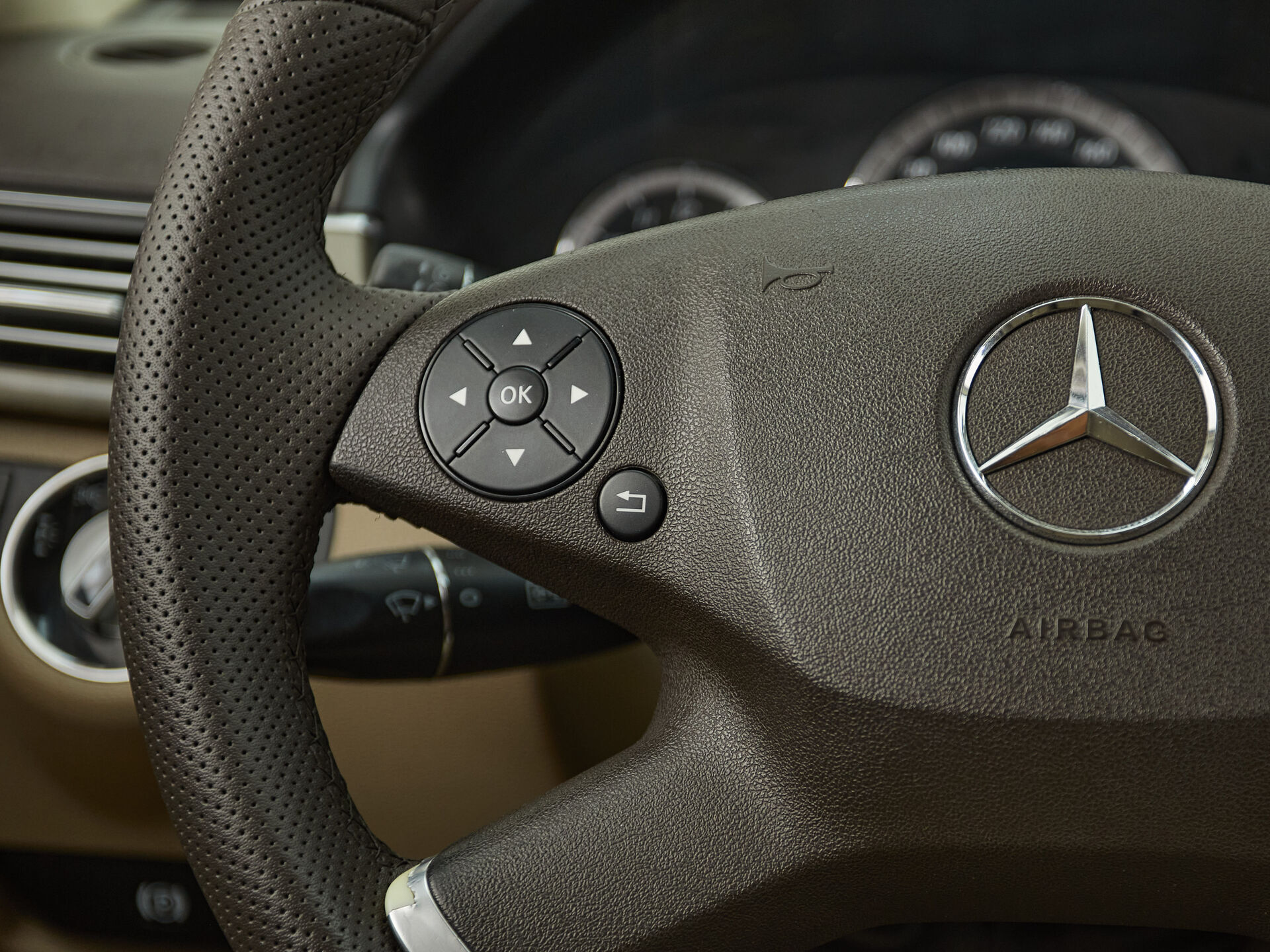 Mercedes benz E-Класс