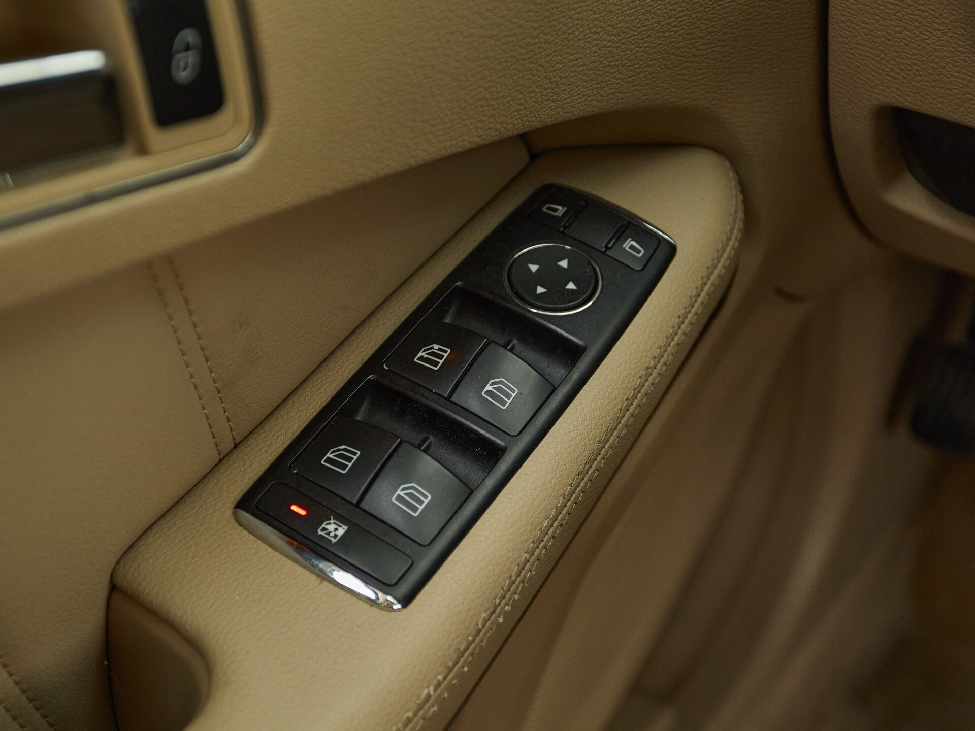 Mercedes benz E-Класс