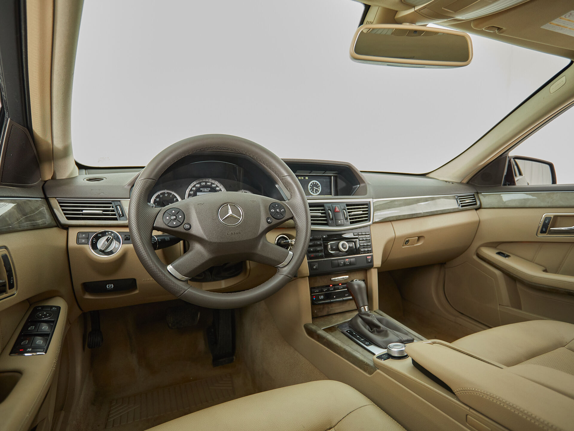 Mercedes benz E-Класс