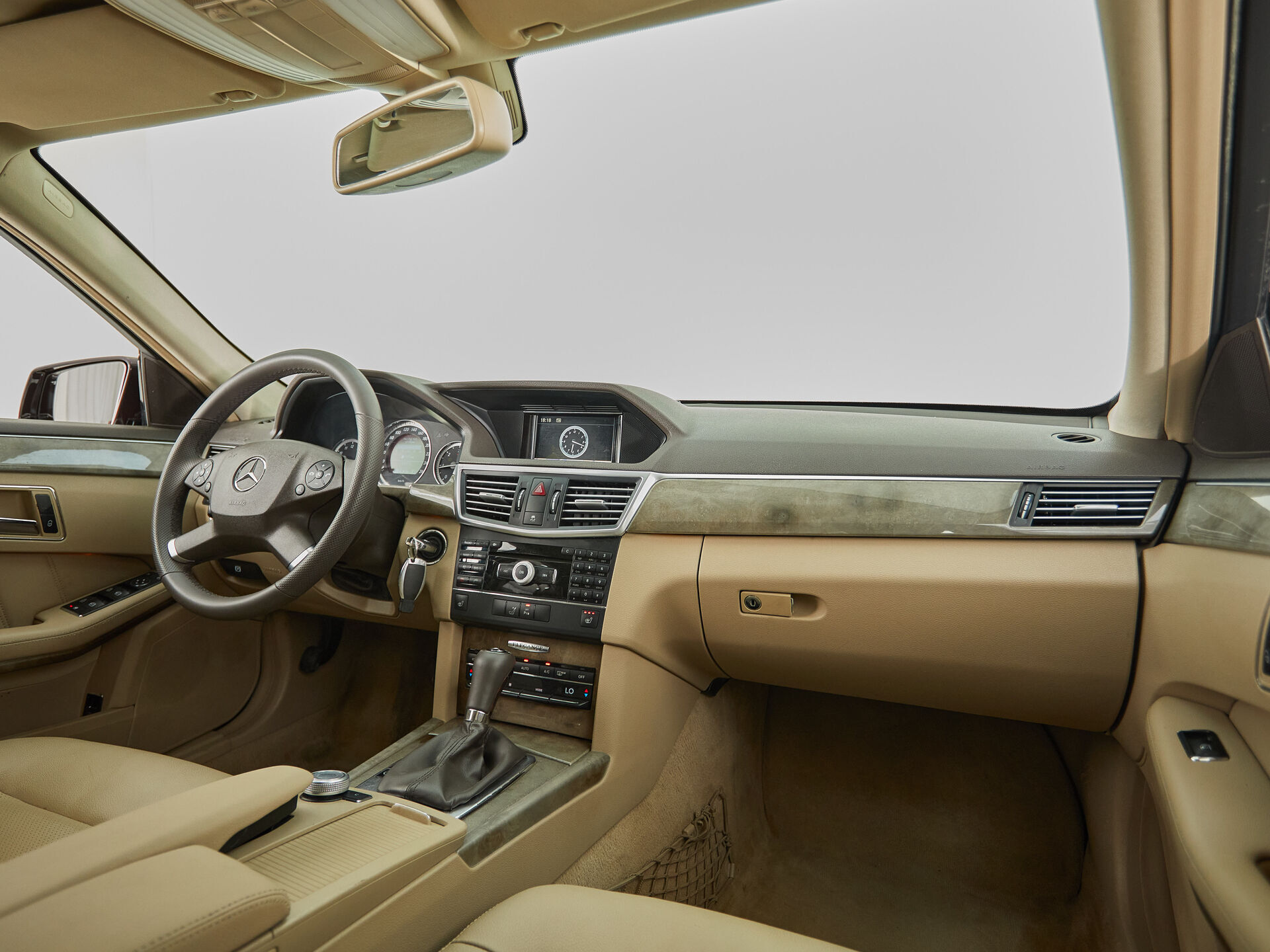 Mercedes benz E-Класс