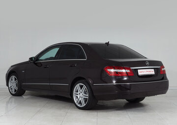 Mercedes benz E-Класс Вид 4