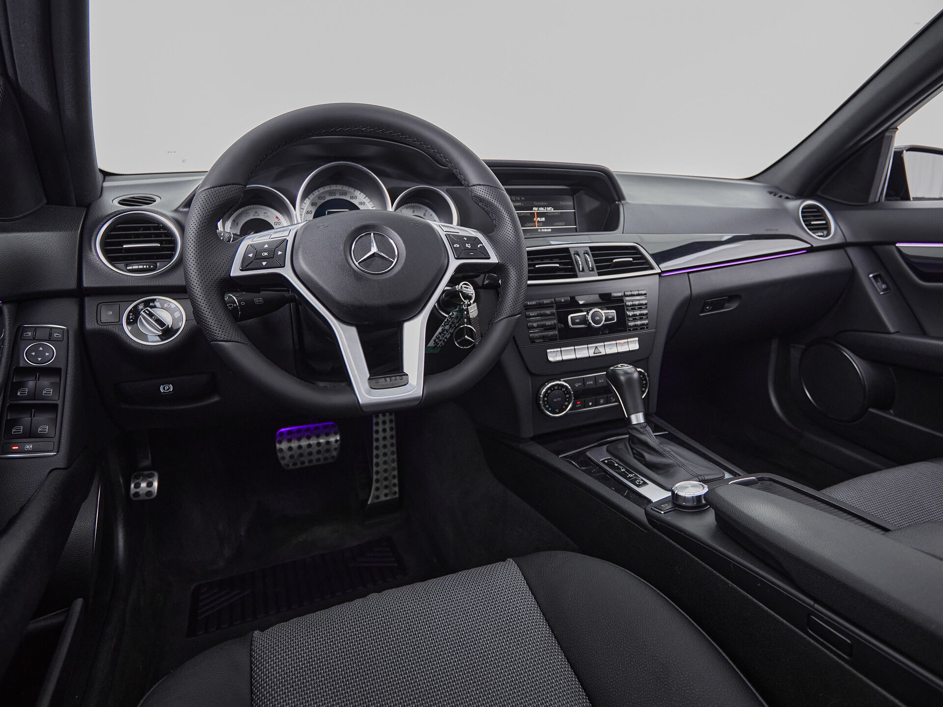 Mercedes benz C-Класс