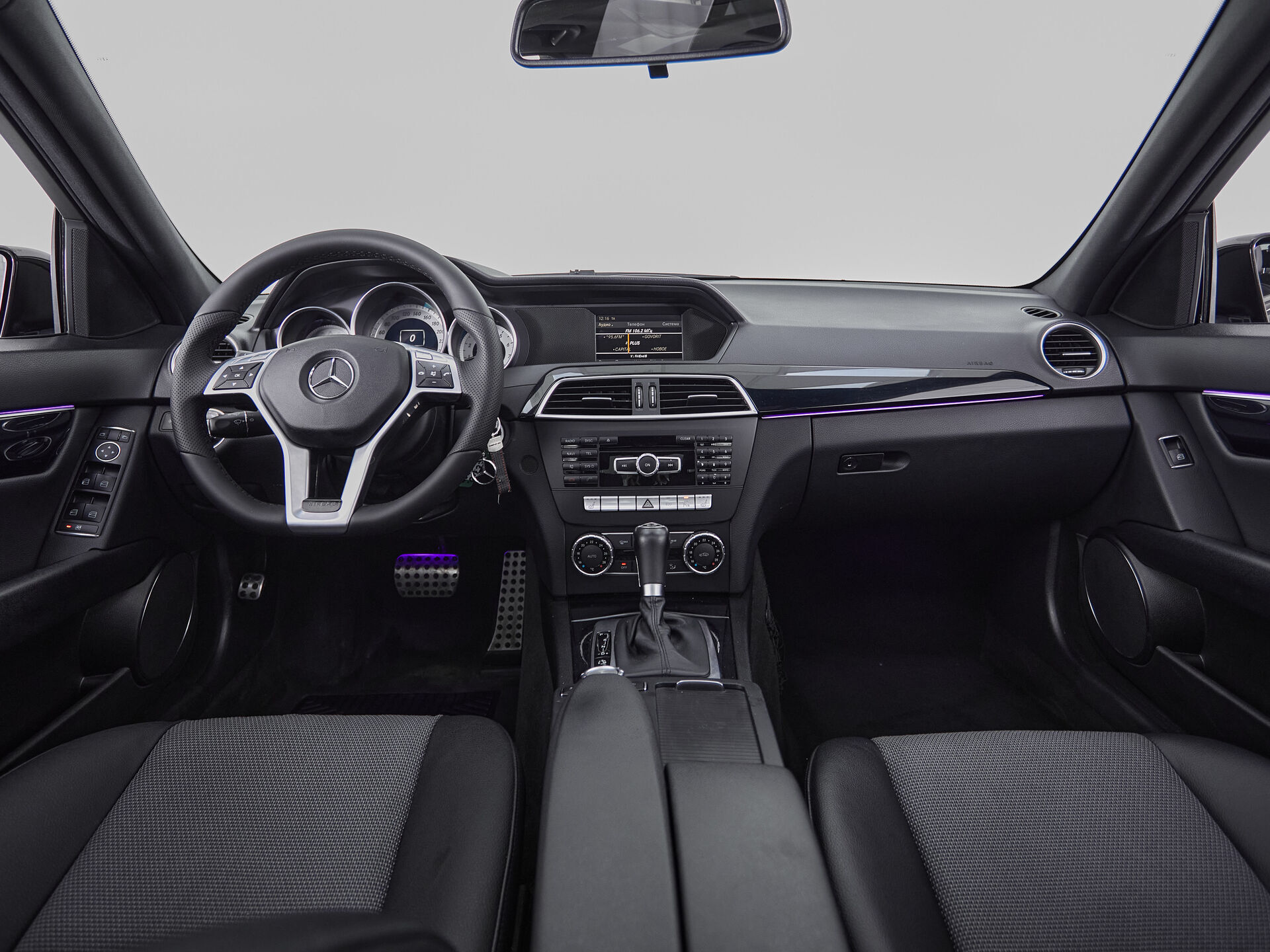 Mercedes benz C-Класс