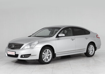 Nissan Teana Вид 1
