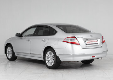 Nissan Teana Вид 4