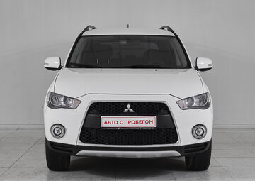 Mitsubishi Outlander Вид 2