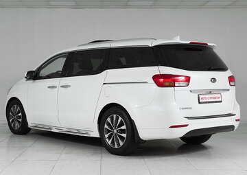 Kia Carnival Вид 4