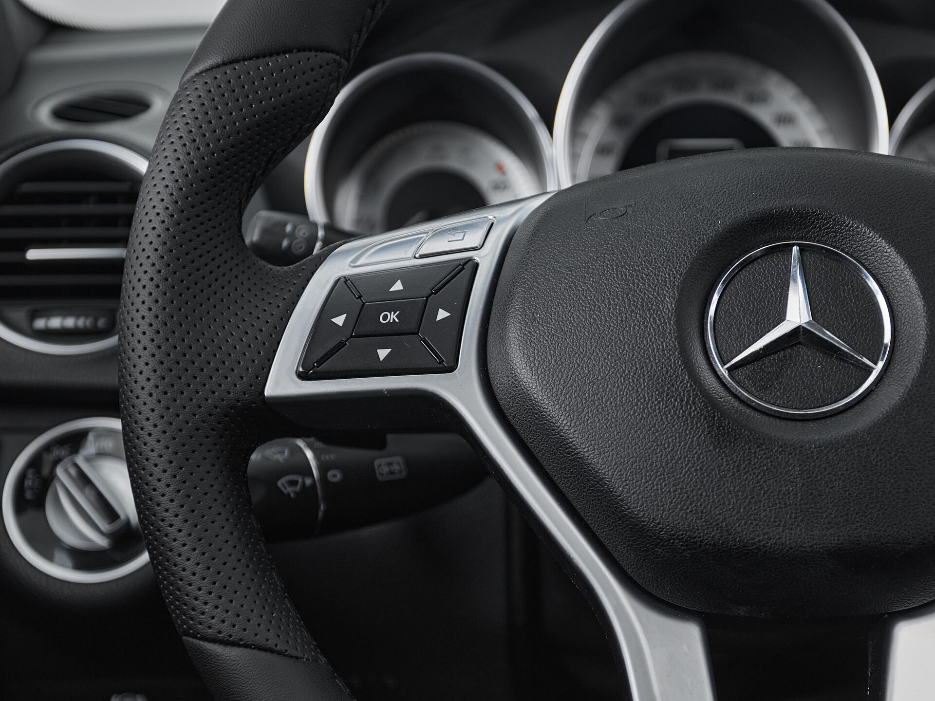 Mercedes benz C-Класс