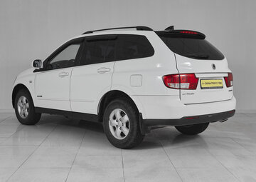 Ssangyong Kyron Вид 4
