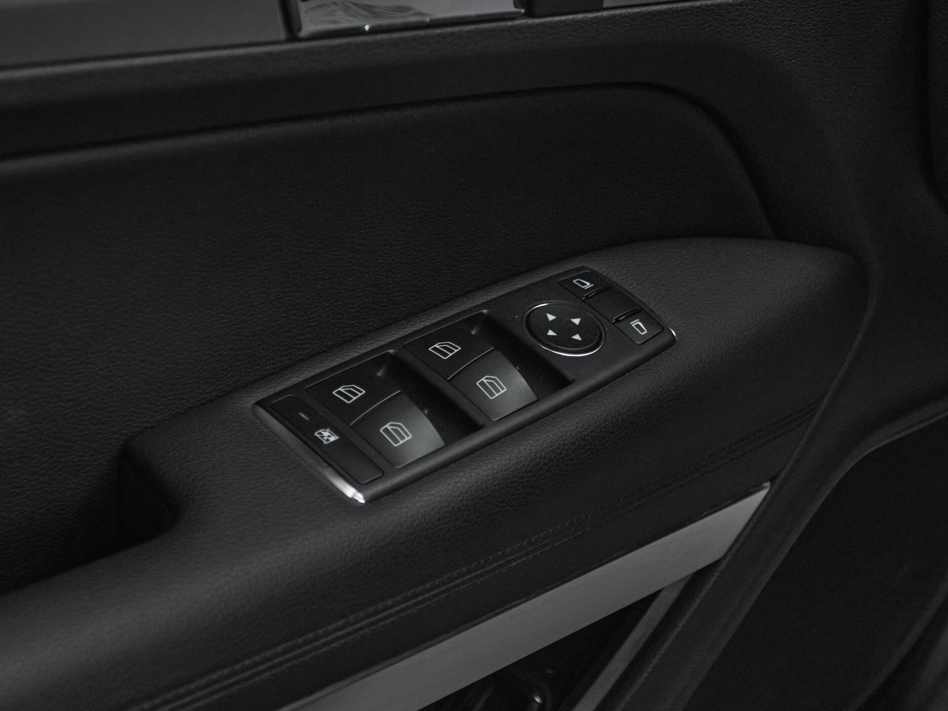 Mercedes benz E-Класс