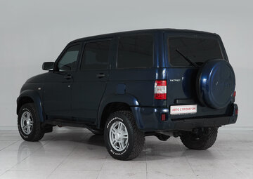 UAZ Patriot Вид 3