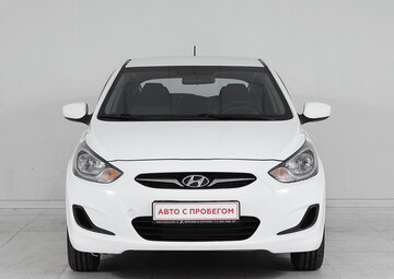 Hyundai Solaris Вид 2