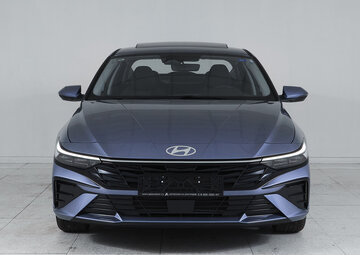 Hyundai Elantra Вид 2