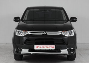 Mitsubishi Outlander Вид 2