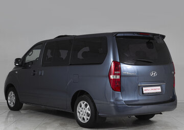 Hyundai Grand Starex Вид 4
