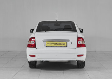 Lada Priora Вид 5