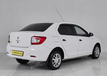 Renault Logan Вид 4