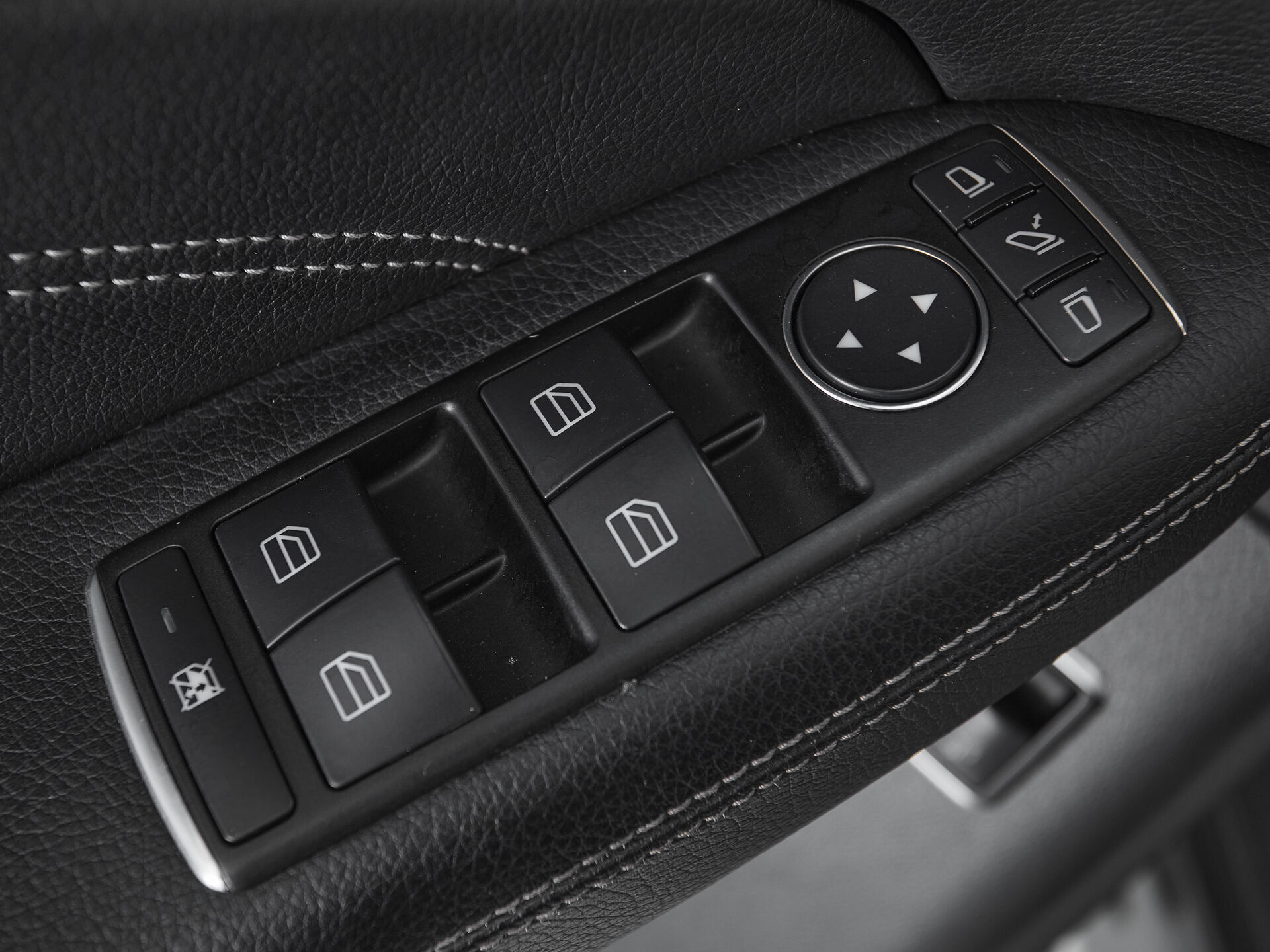 Mercedes benz M-Класс