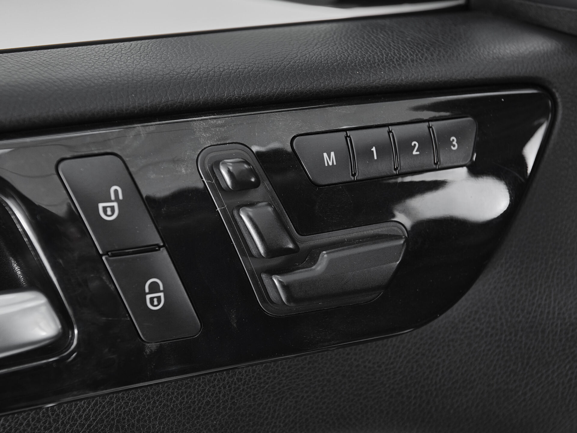 Mercedes benz M-Класс