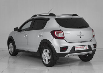 Renault Sandero Вид 4