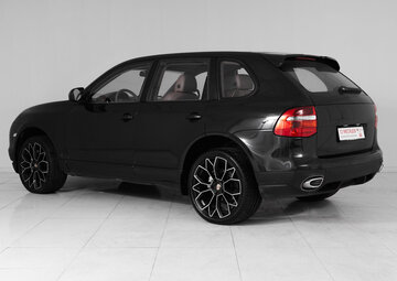 Porsche Cayenne Вид 4
