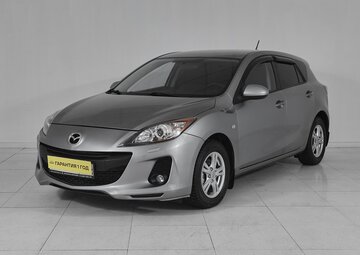 Mazda 3 Вид 1
