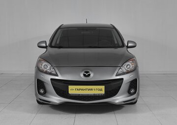 Mazda 3 Вид 2