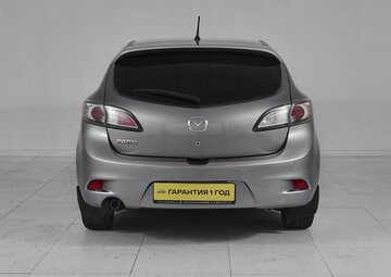 Mazda 3 Вид 5