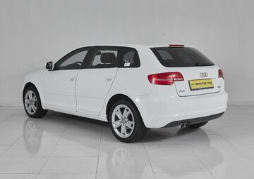 Audi A3 Вид 4