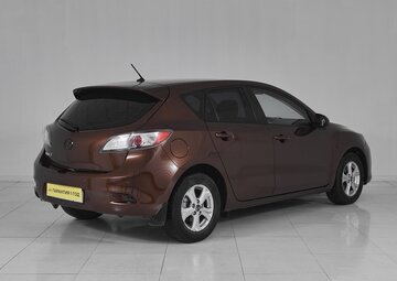 Mazda 3 Вид 5