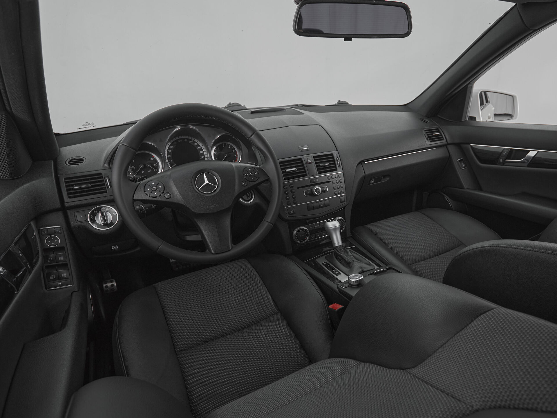 Mercedes benz C-Класс