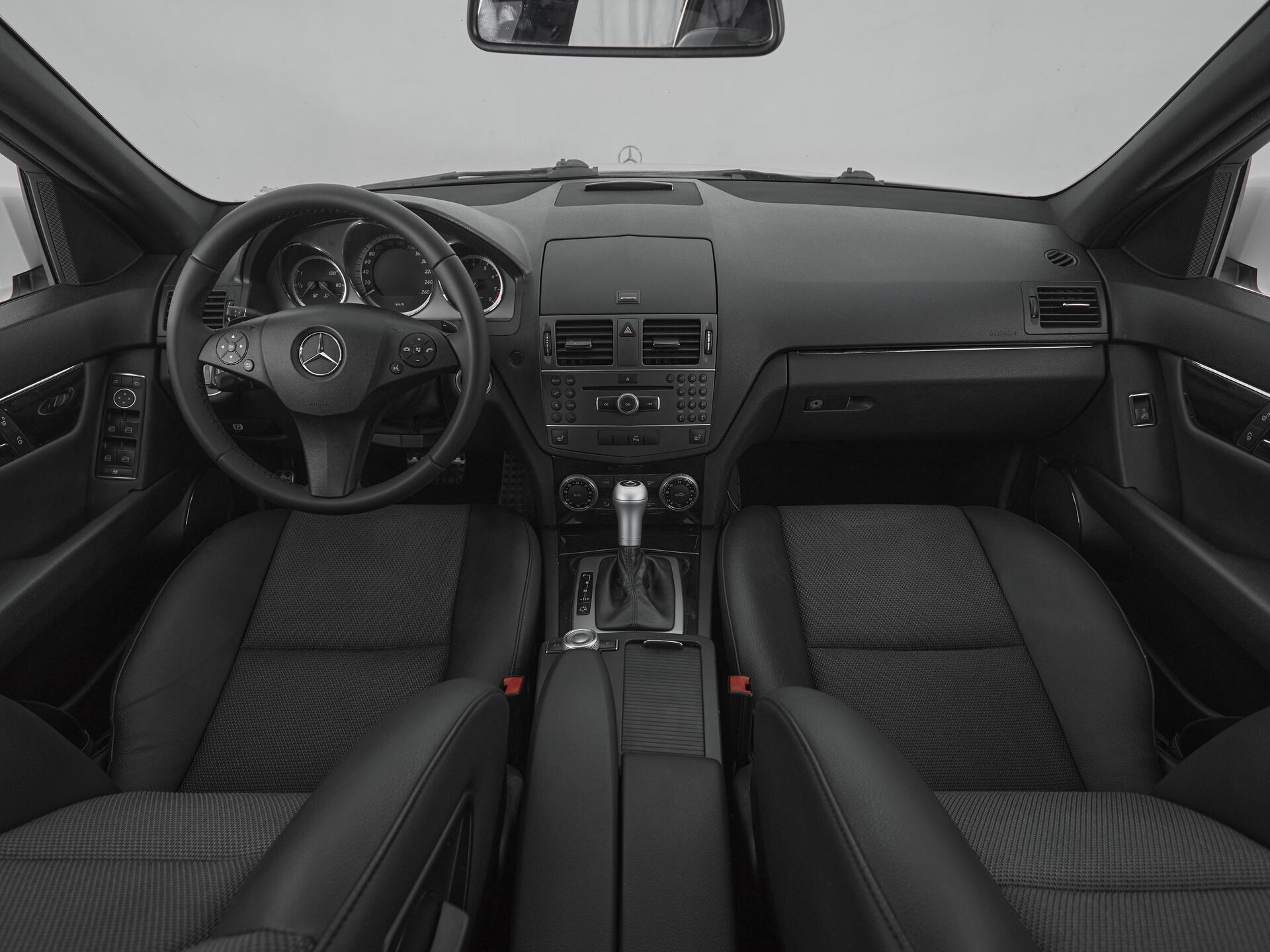 Mercedes benz C-Класс