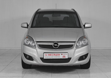 Opel Zafira Вид 2
