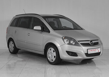 Opel Zafira Вид 3