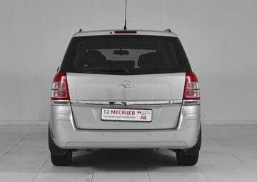 Opel Zafira Вид 5