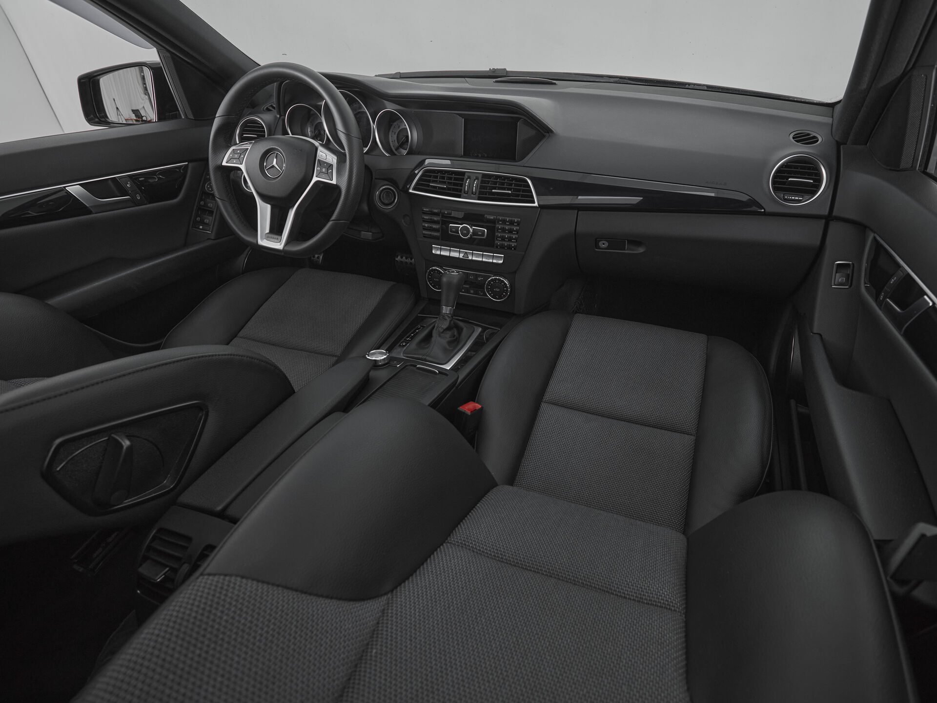 Mercedes benz C-Класс