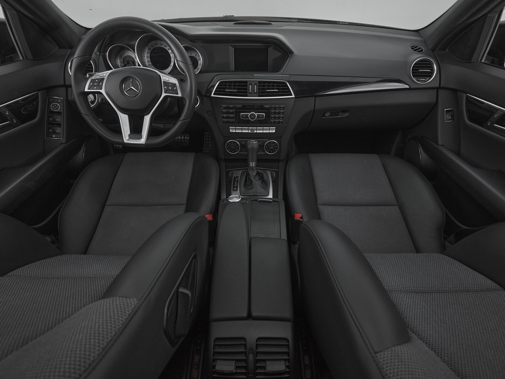 Mercedes benz C-Класс