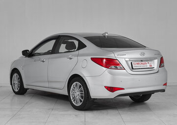 Hyundai Solaris Вид 4