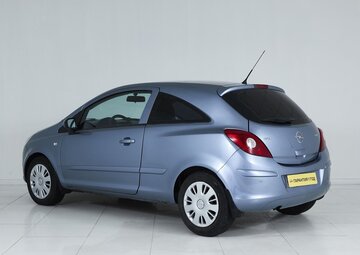 Opel Corsa Вид 4