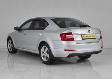 Skoda Octavia Вид 4