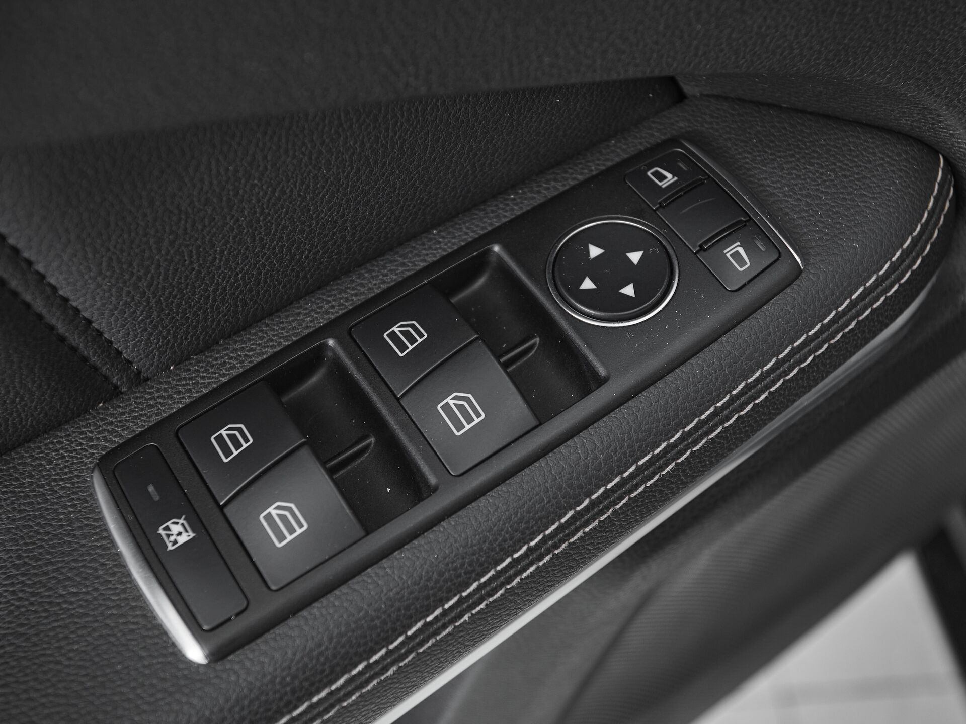 Mercedes benz E-Класс