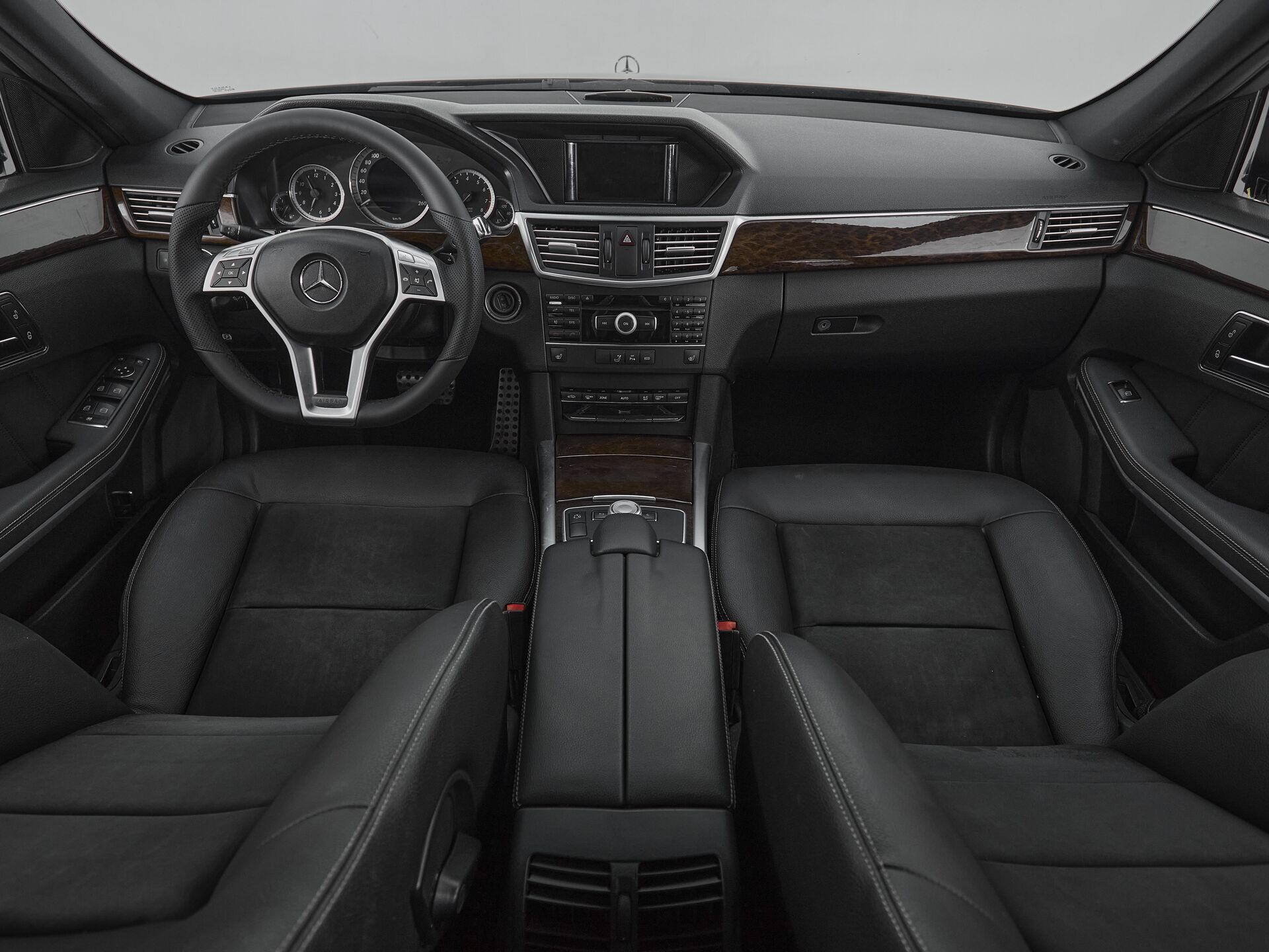 Mercedes benz E-Класс